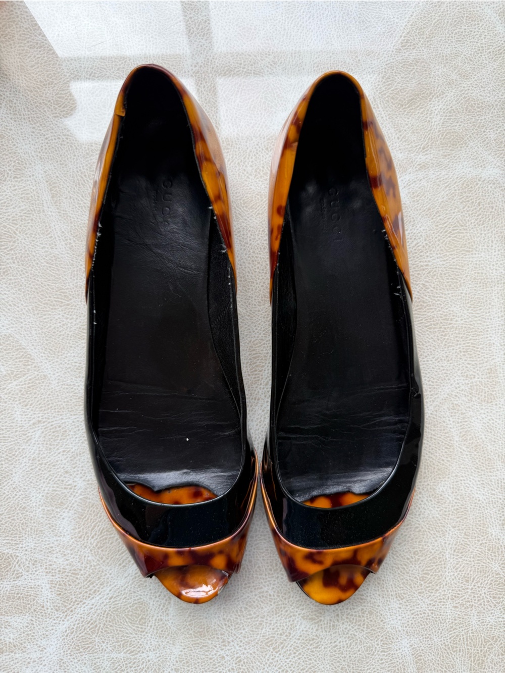 Vintage Gucci Tortoiseshell Patent Peep-Toe Flats in Brown and Black